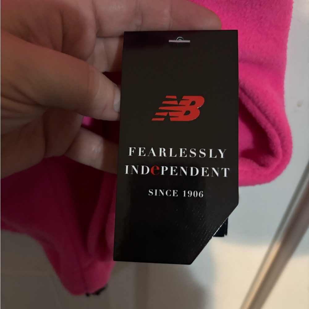 NWT New Balance Fleece Zip-up Sweatshirt Pink Size XL - Picture 5 of 7
